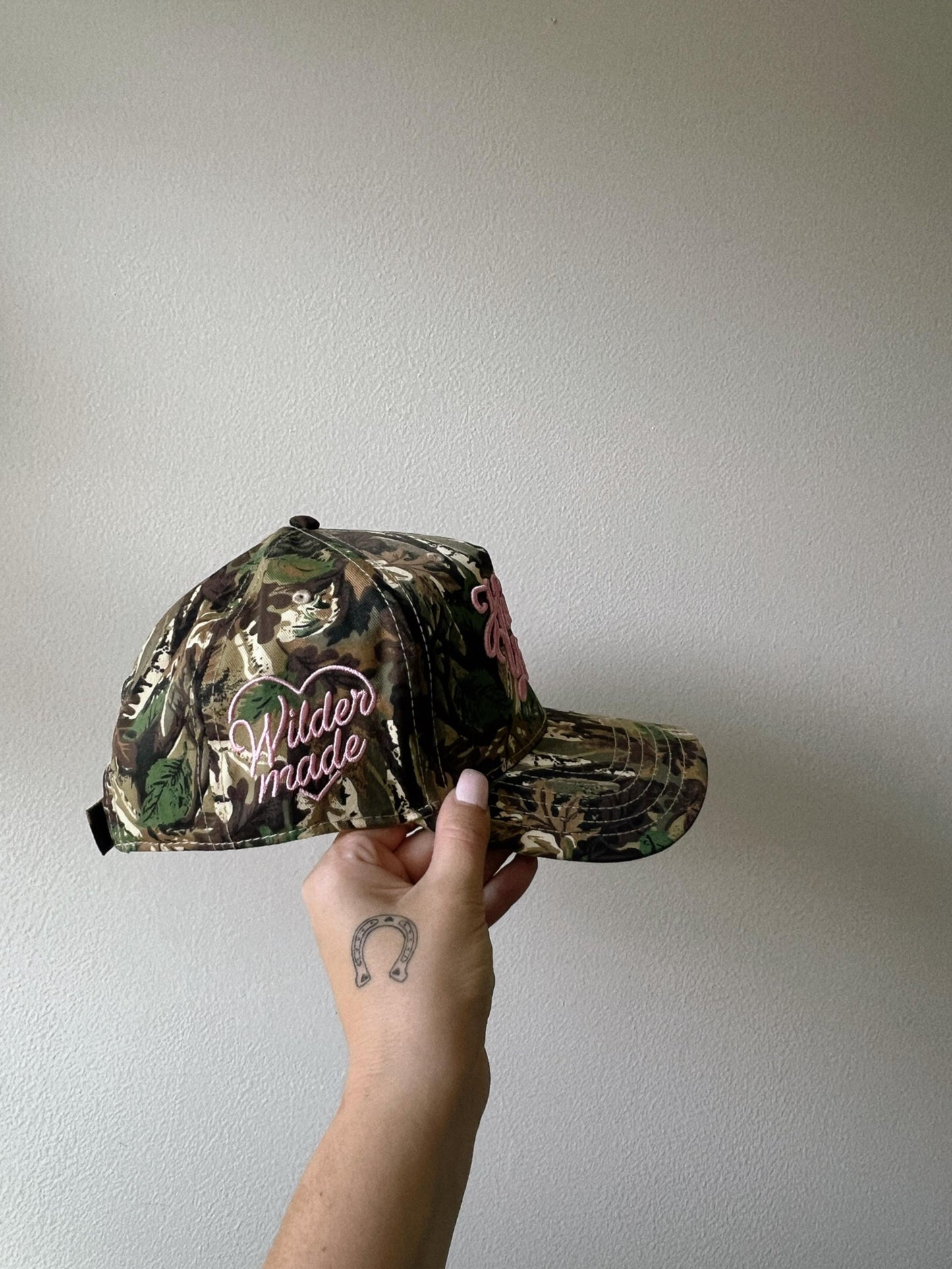 Howdy Y'all Canvas Trucker Hat