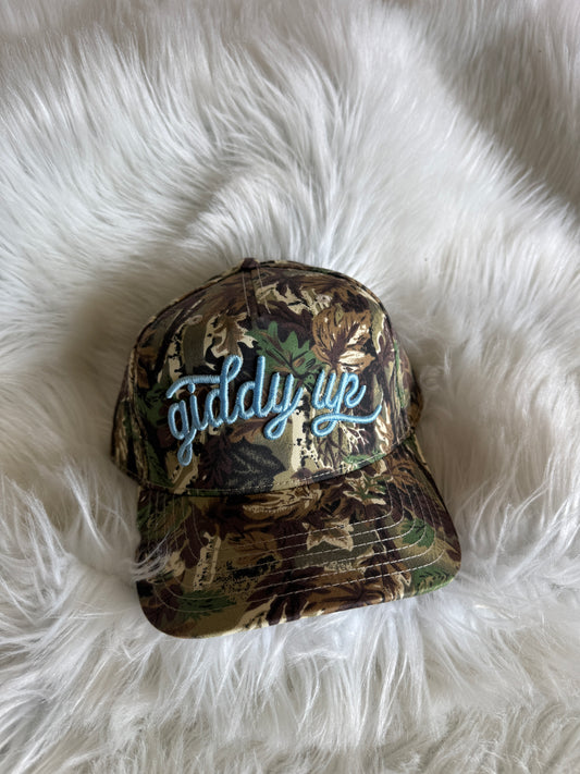 Giddy Up - Camo